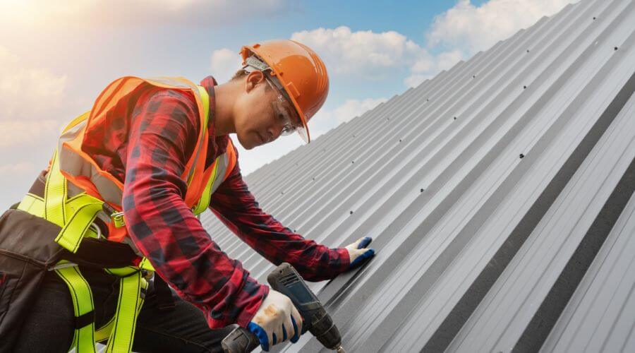 Expert new roof installation services in Decaturville, TN